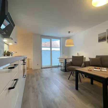 Haus Windrose 3 Apartment *
